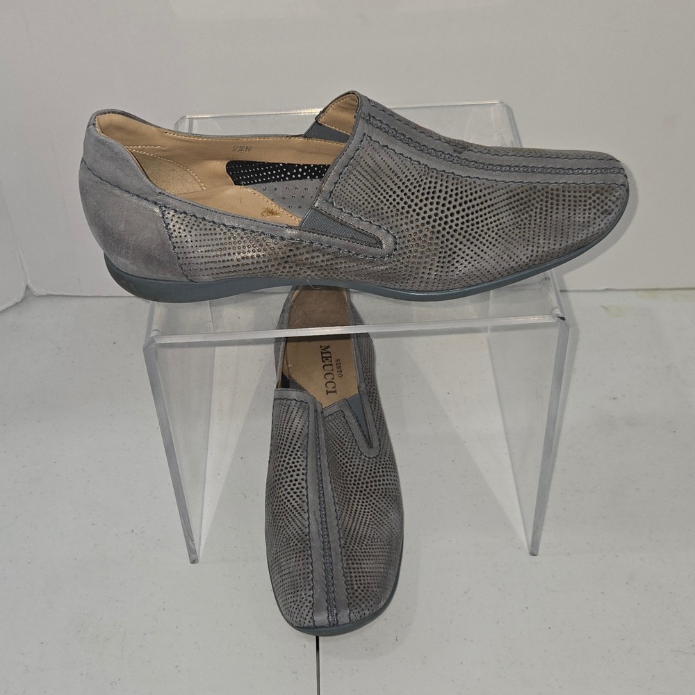 Sesto Meucci Women 9.5N Grey Perforated Leather Slip On Loafer Made In Italy